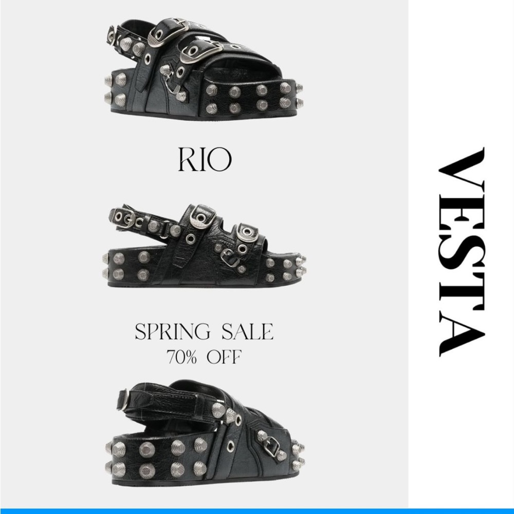 buckle sandals w Silver textured studs